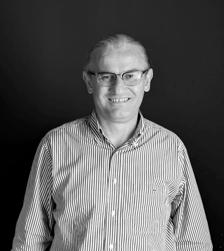 Dr. Turhan Civelek